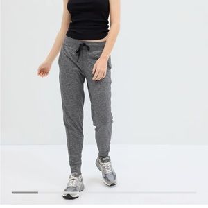 Gap Fit Brushed Tech Jersey Joggers